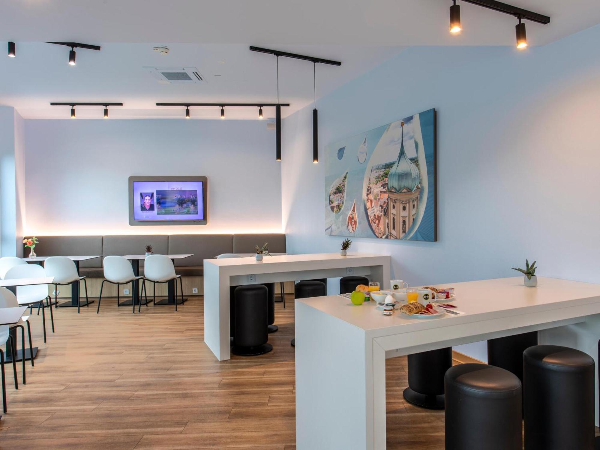 B&B Hotel Augsburg-Nord Екстериор снимка
