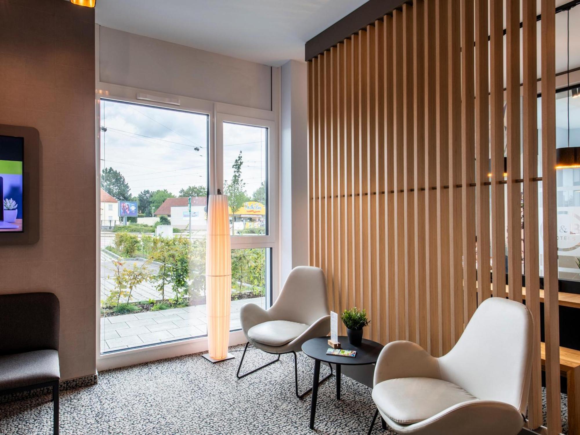 B&B Hotel Augsburg-Nord Екстериор снимка